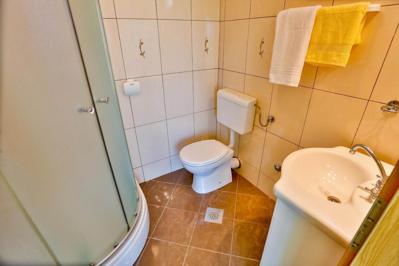 Apartments Lenka Sutivan Eksteriør billede